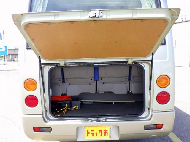 MITSUBISHI ROSA 2017 Image 31