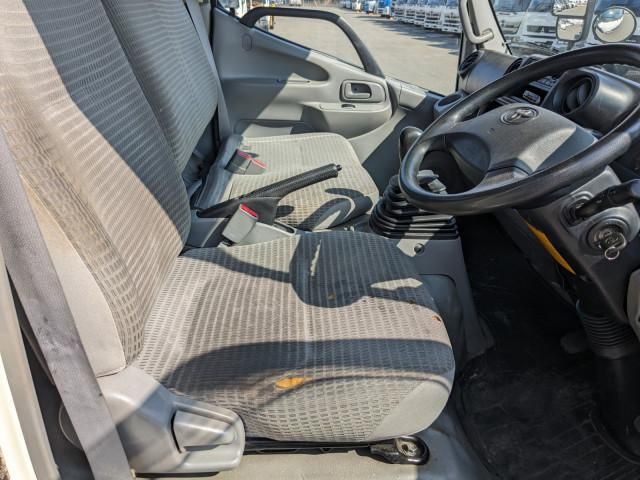 TOYOTA DYNA 2016 Image 31