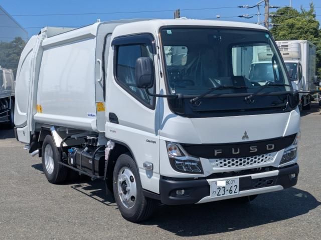 MITSUBISHI CANTER 2024 Image 31
