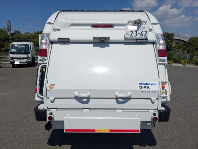 MITSUBISHI CANTER 2024 Image 31