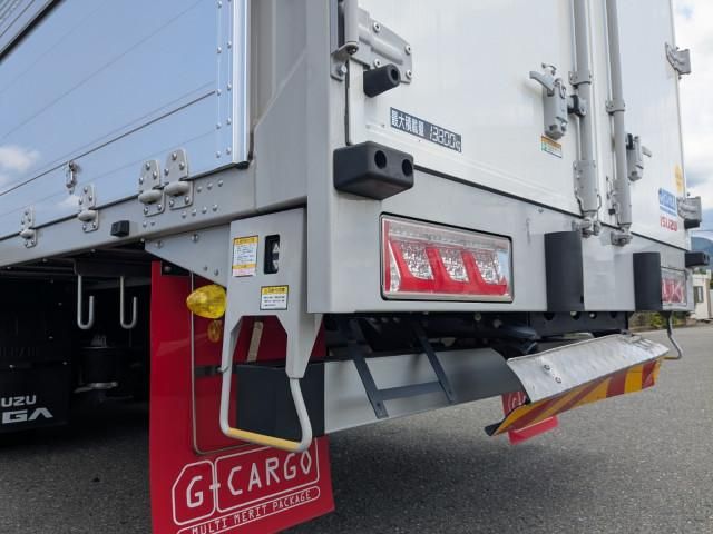 ISUZU GIGA 2024 Image 31