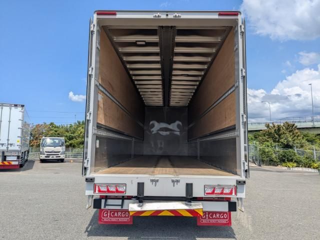 ISUZU GIGA 2024 Image 31