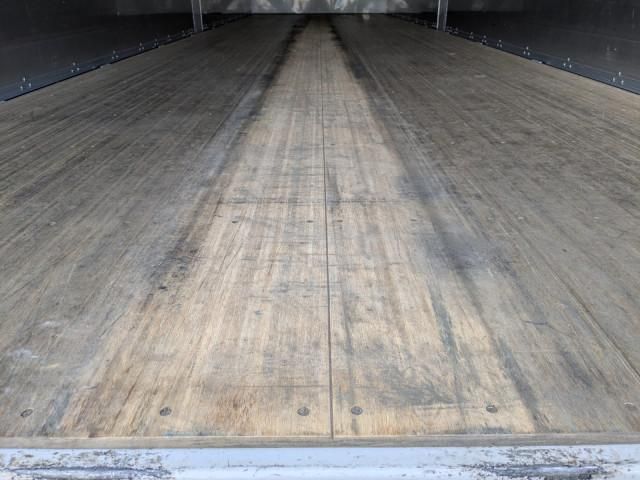 ISUZU GIGA 2024 Image 31