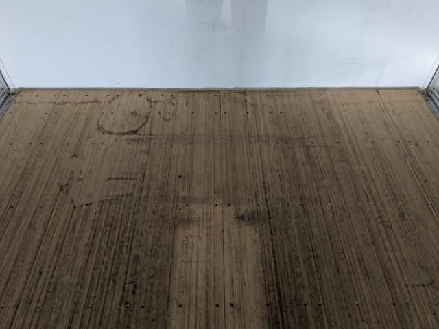 ISUZU GIGA 2024 Image 31