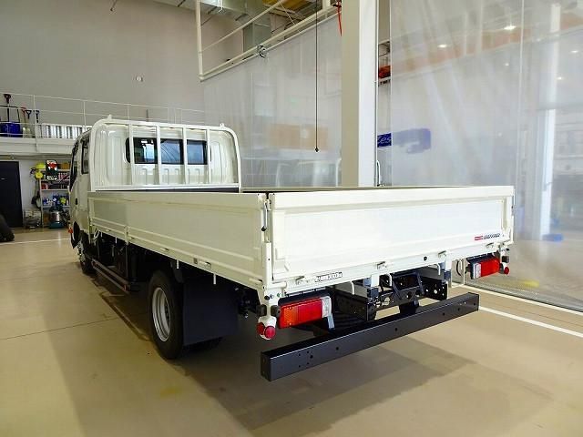 HINO DUTRO 2025 Image 31