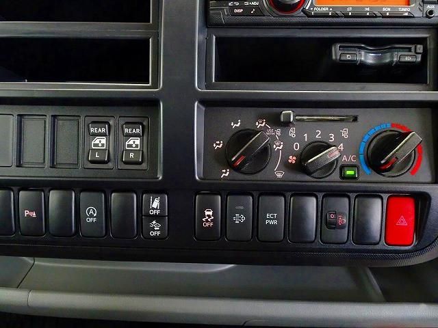 HINO DUTRO 2025 Image 31