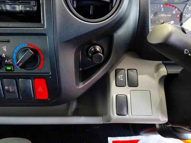 HINO DUTRO 2025 Image 31