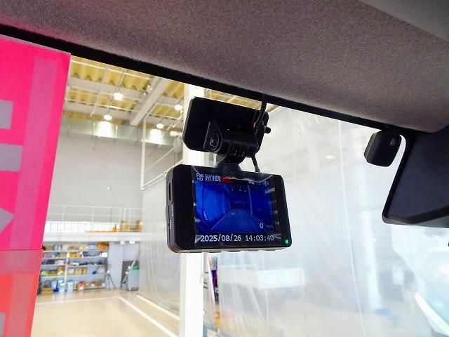 HINO DUTRO 2025 Image 31