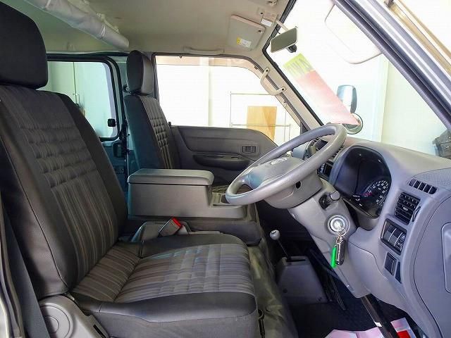 MAZDA BONGO VAN 4WD 2019 Image 31
