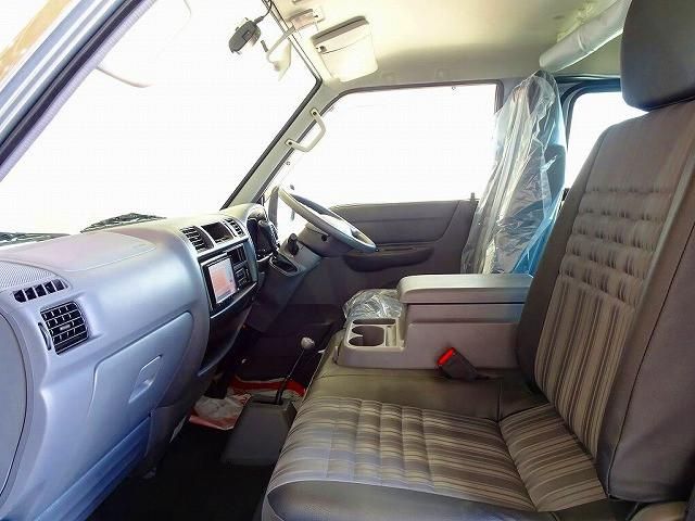 MAZDA BONGO VAN 4WD 2019 Image 31