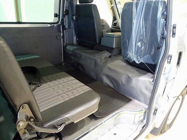 MAZDA BONGO VAN 4WD 2019 Image 31