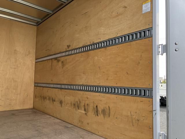 HINO DUTRO 2023 Image 31