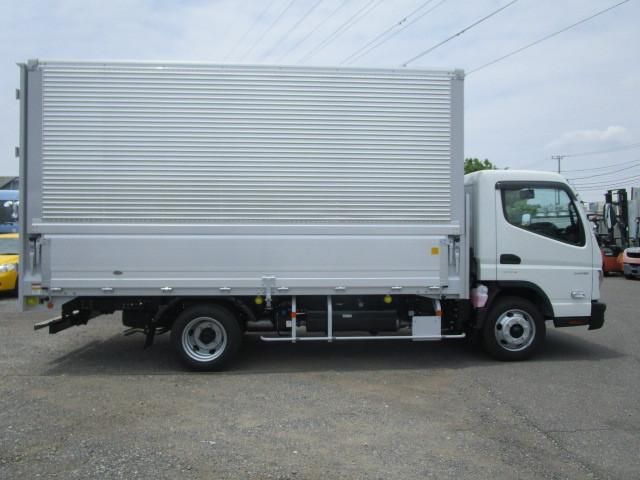 MITSUBISHI CANTER 2025 Image 31