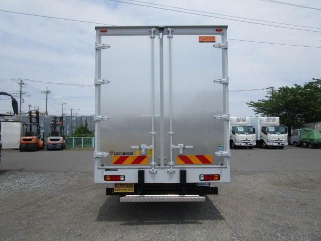 MITSUBISHI CANTER 2025 Image 31