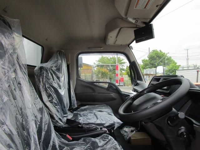 MITSUBISHI CANTER 2025 Image 31