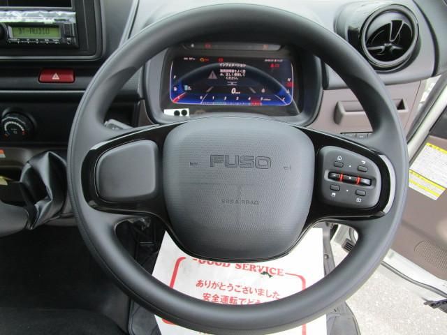 MITSUBISHI CANTER 2025 Image 31