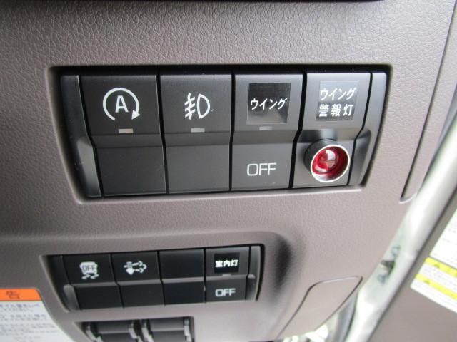 MITSUBISHI CANTER 2025 Image 31