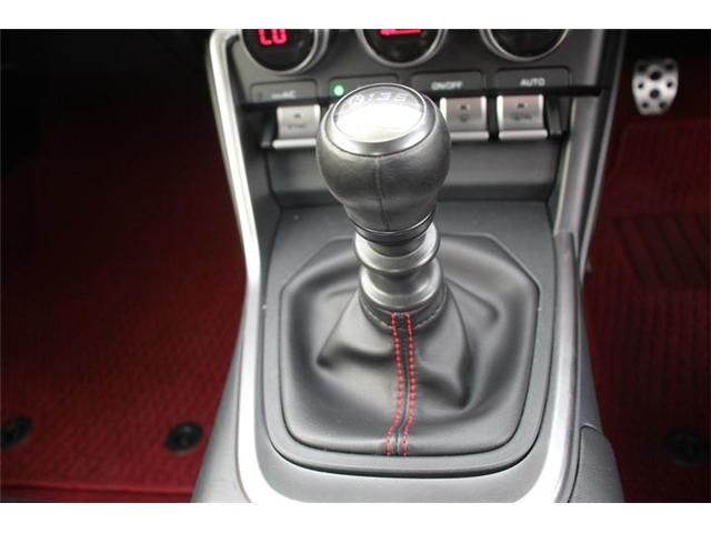 TOYOTA GR86 2021 Image 31