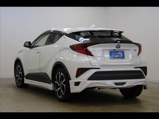 TOYOTA C-HR 2020 Image 31