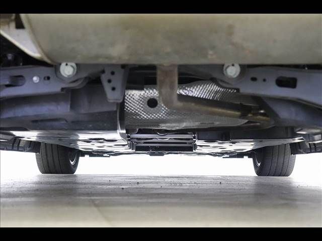 TOYOTA C-HR 2020 Image 31