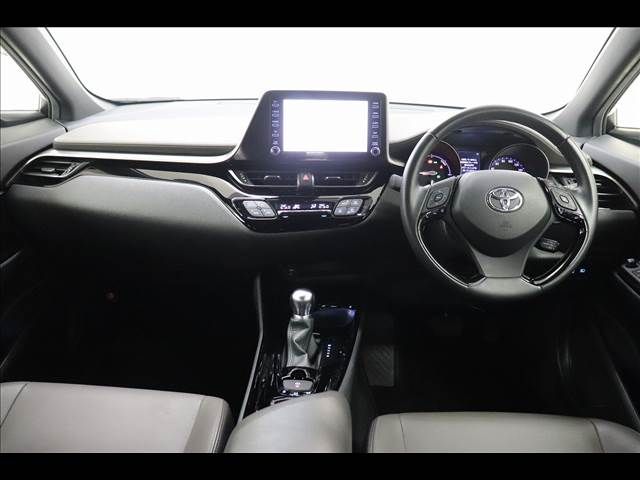 TOYOTA C-HR 2020 Image 31