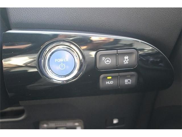 TOYOTA PRIUS 2016 Image 31