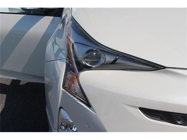 TOYOTA PRIUS 2016 Image 31