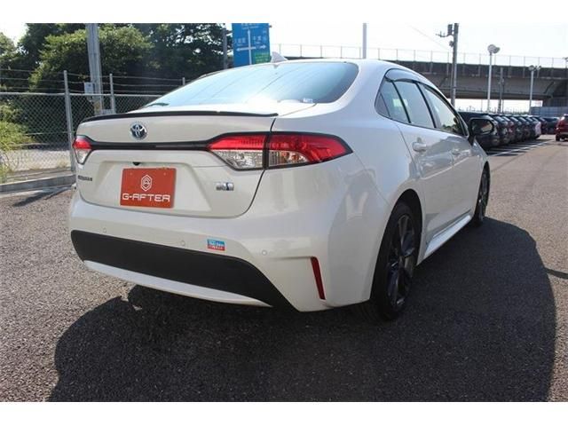 TOYOTA COROLLA SEDAN HYBRID 2019 Image 31