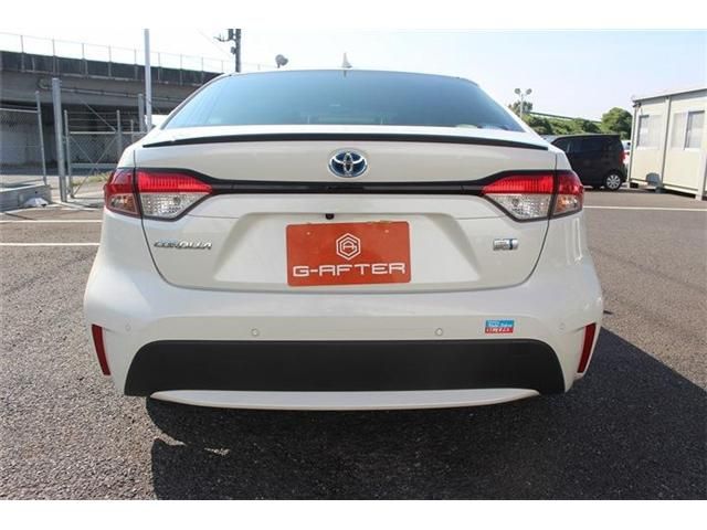 TOYOTA COROLLA SEDAN HYBRID 2019 Image 31