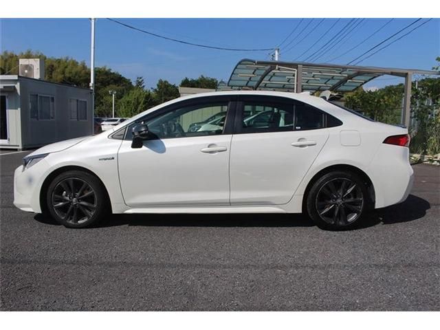 TOYOTA COROLLA SEDAN HYBRID 2019 Image 31