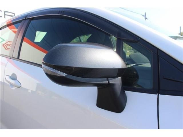 TOYOTA COROLLA SEDAN HYBRID 2019 Image 31