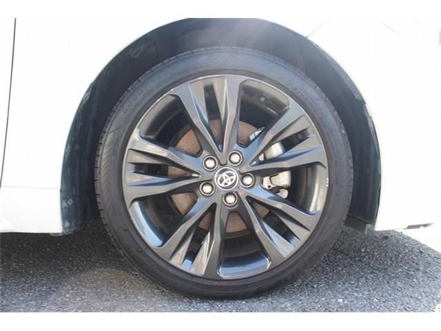 TOYOTA COROLLA SEDAN HYBRID 2019 Image 31