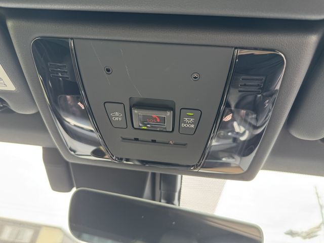 TOYOTA LEXUS LC500 CONVERTI 2023 Image 31