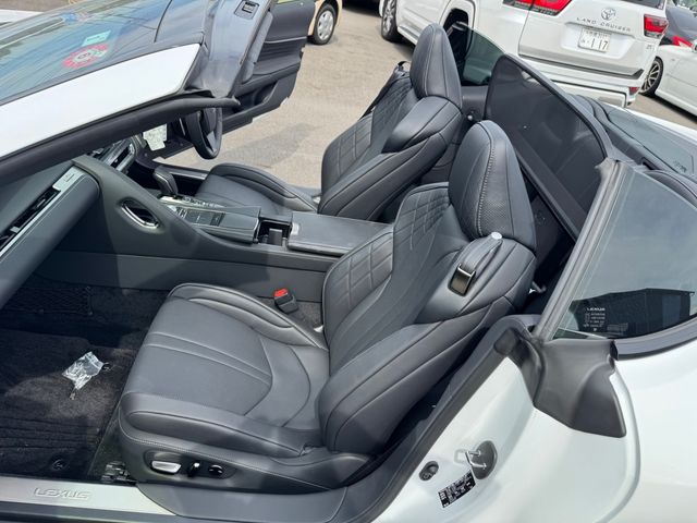 TOYOTA LEXUS LC500 CONVERTI 2023 Image 31
