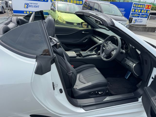 TOYOTA LEXUS LC500 CONVERTI 2023 Image 31