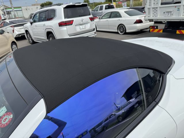 TOYOTA LEXUS LC500 CONVERTI 2023 Image 31