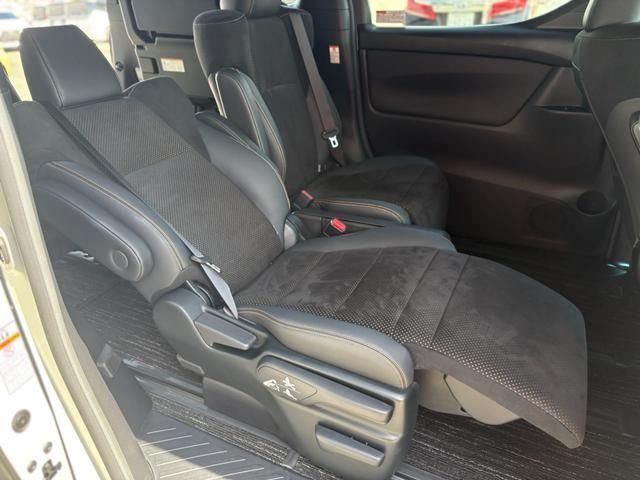 TOYOTA ALPHARD 2020 Image 31