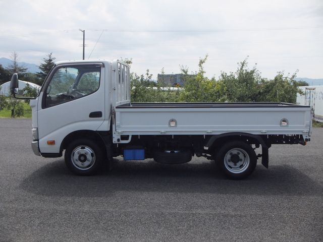 TOYOTA DYNA 2011 Image 31