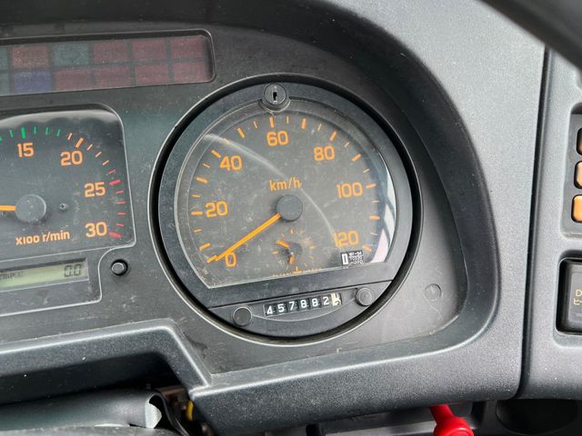 ISUZU GALA 2004 Image 31