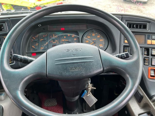 ISUZU GALA 2004 Image 31