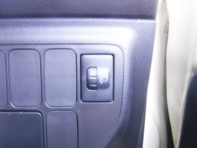 DAIHATSU ESSE 2008 Image 31