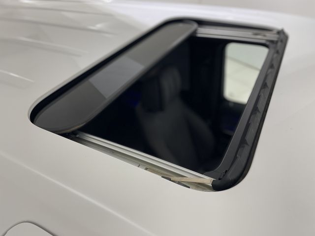 MERCEDES BENZ G CLAS 2024 Image 31