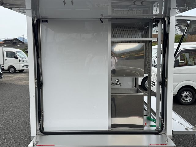 NISSAN NT100 CLIPPER 4WD 2018 Image 31