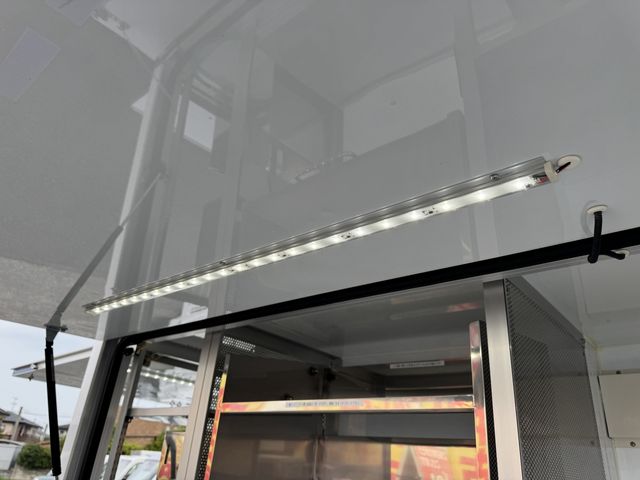 NISSAN NT100 CLIPPER 4WD 2018 Image 31