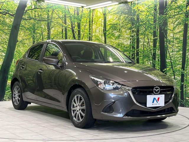 MAZDA DEMIO 2016 Image 31