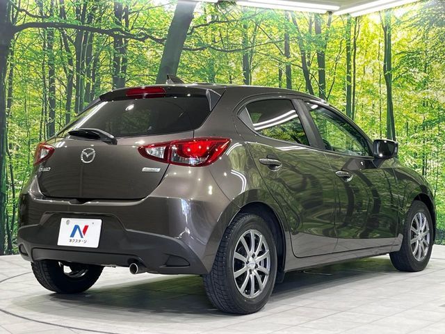 MAZDA DEMIO 2016 Image 31