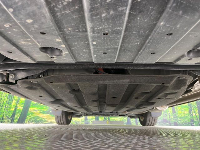 HONDA VEZEL HYBRID 2015 Image 31