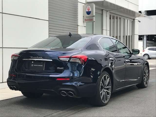 MASERATI GHIBLI SEDA 2021 Image 31