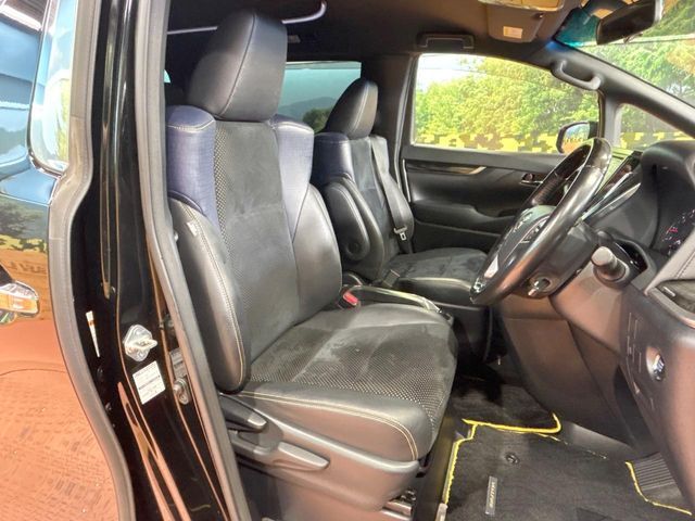 TOYOTA VELLFIRE 2016 Image 31