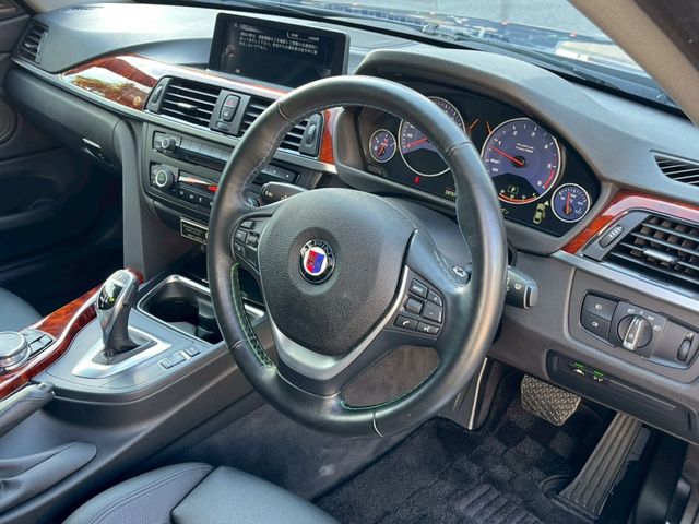 ALPINA D4 COUPE 2015 Image 31